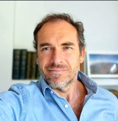 <em>Javier Muñoz R. - Comprador de Instagram</em>