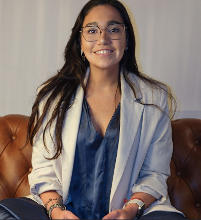 Andrea Olivares G. - Compradora de Instagram